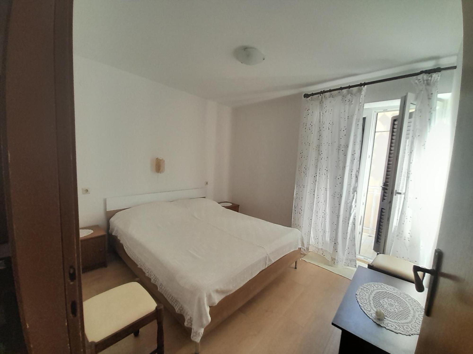 Apartments And Studios Vinko Matic Rab Town Exterior photo